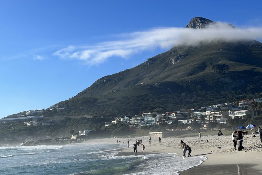 Where the mountain meets the sea 🌊🗻